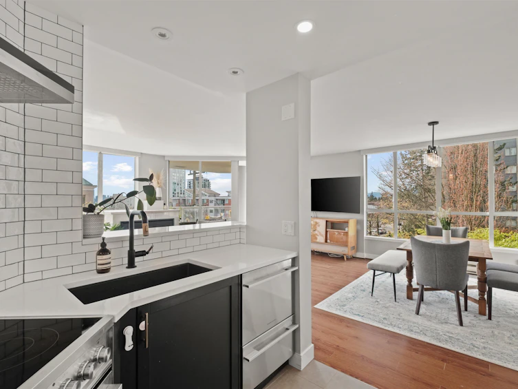 303-408 Lonsdale Avenue, North Vancouver, BC, V7M 2G5 - 23