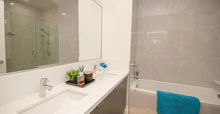 504-3602 Aldercrest Drive Drive, North Vancouver, BC, V7G 2S5 - 17