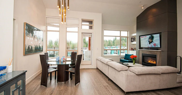 504-3602 Aldercrest Drive Drive, North Vancouver, BC, V7G 2S5 - 4