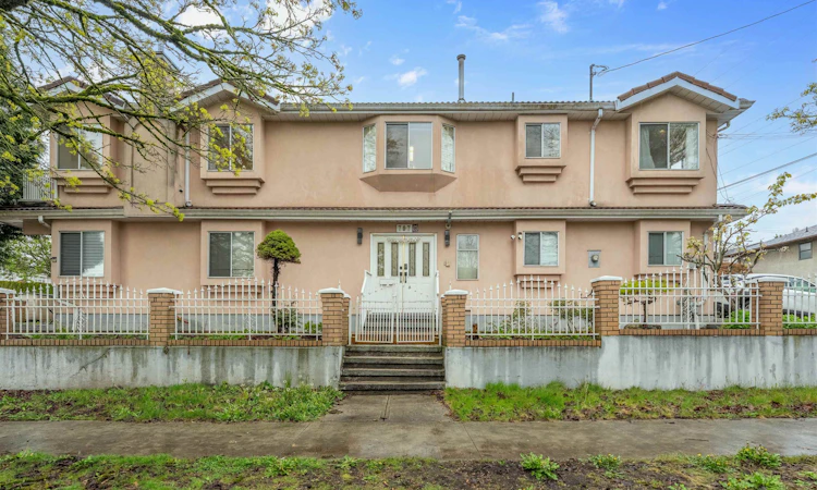 707 E 63rd Avenue