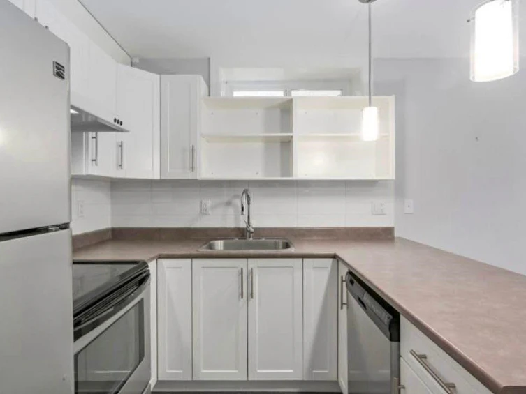 66 E 57th Avenue, Vancouver, BC, V5X 1S4 - 33