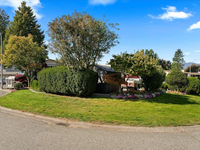 6279 Silverthorne Road - 3