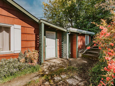 5284 Little Lane - 2