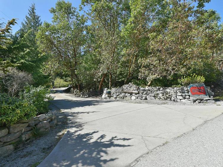 10741 Wood Bay Heights Road, Halfmoon Bay, BC, V7Z 1B8 - 37