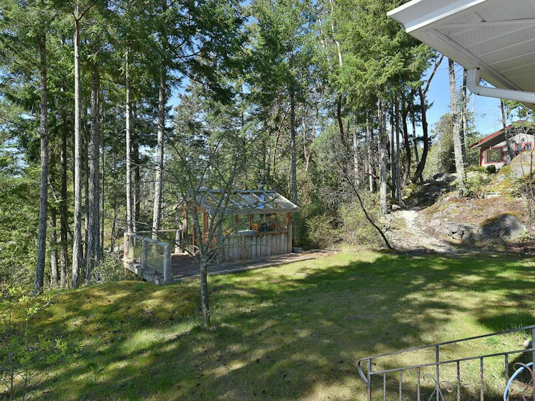 10741 Wood Bay Heights Road, Halfmoon Bay, BC, V7Z 1B8 - 21