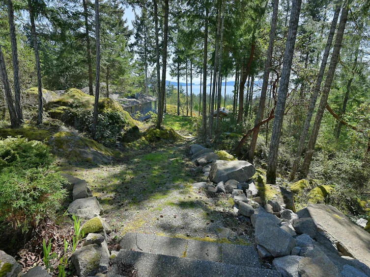 10741 Wood Bay Heights Road, Halfmoon Bay, BC, V7Z 1B8 - 31