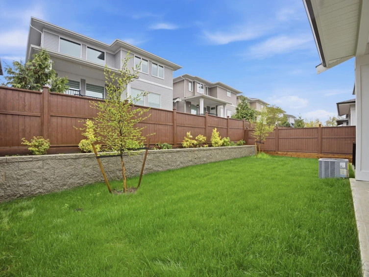 19660 75 Avenue, Langley, BC, V2Y 3R9 - 36