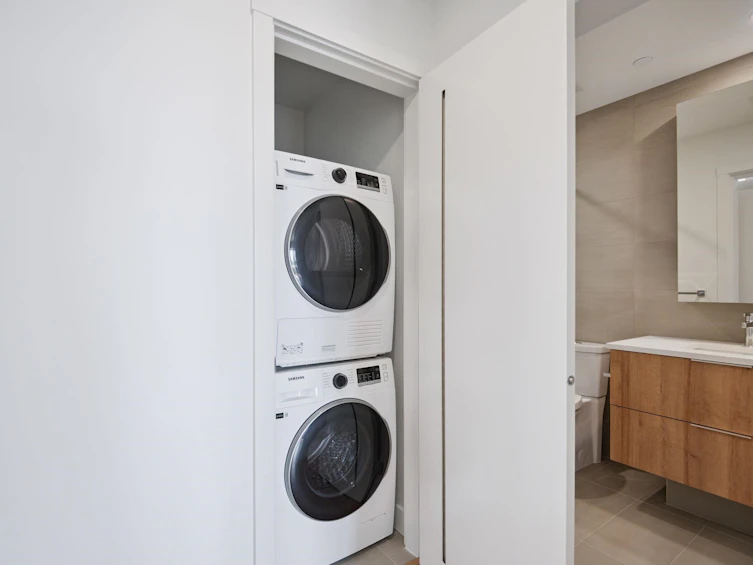 2802-13387 Old Yale Road, Surrey, BC, V3T 0V6 - 17