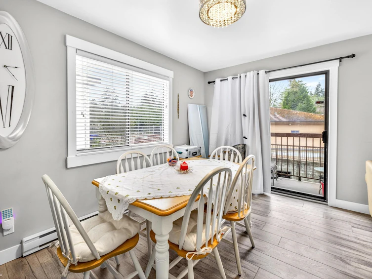 205-7139 133a Street, Surrey, BC, V3W 8A1 - 9