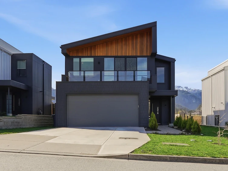 2978 Huckleberry Drive, Squamish, BC, V8B 1B2 - 11