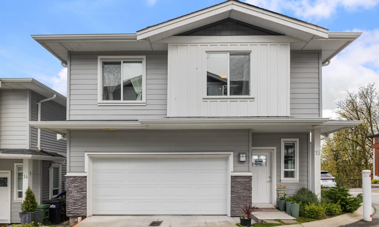 15-31548 Upper Maclure Road