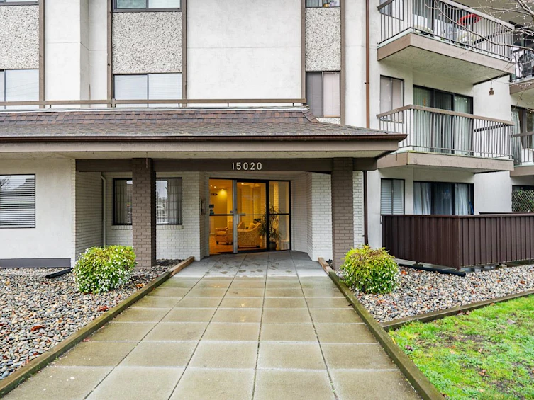 208-15020 North Bluff Road, Surrey, BC, V4B 5A4 - 35