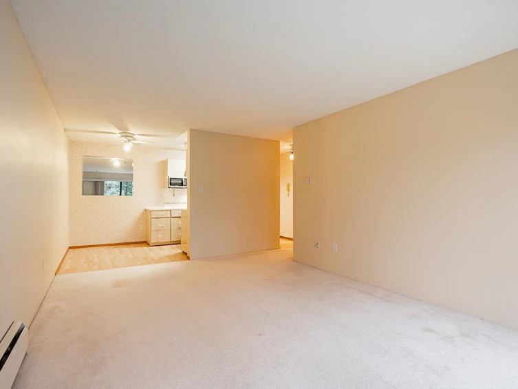 208-15020 North Bluff Road, Surrey, BC, V4B 5A4 - 30