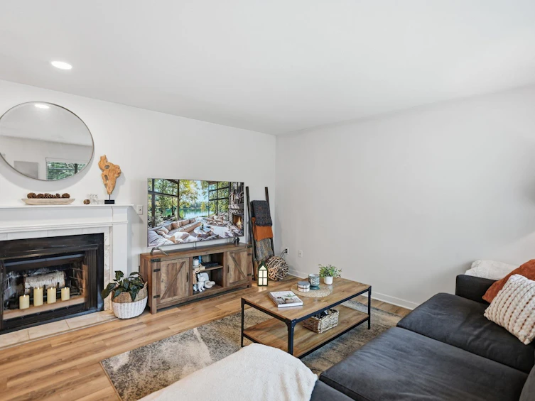 15848 20 Avenue, Surrey, BC, V4A 2B2 - 3