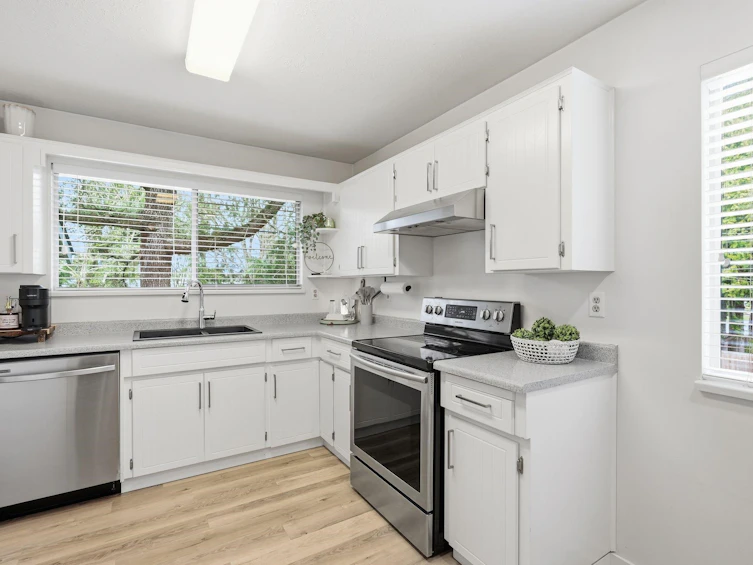 15848 20 Avenue, Surrey, BC, V4A 2B2 - 27