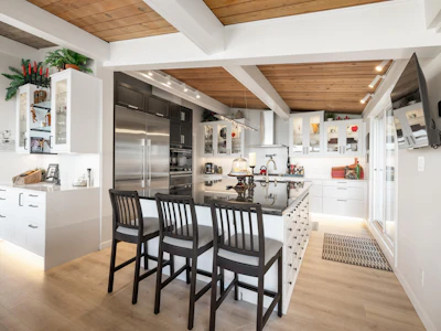 195 Kelvin Grove Way - 4