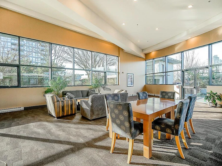 304-2225 Holdom Avenue, Burnaby, BC, V5B 0A1 - 37