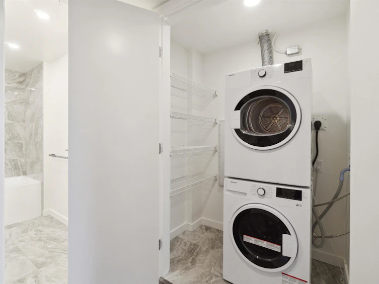 803-6633 Buswell Street, Richmond, BC, V6Y 0M3 - 16