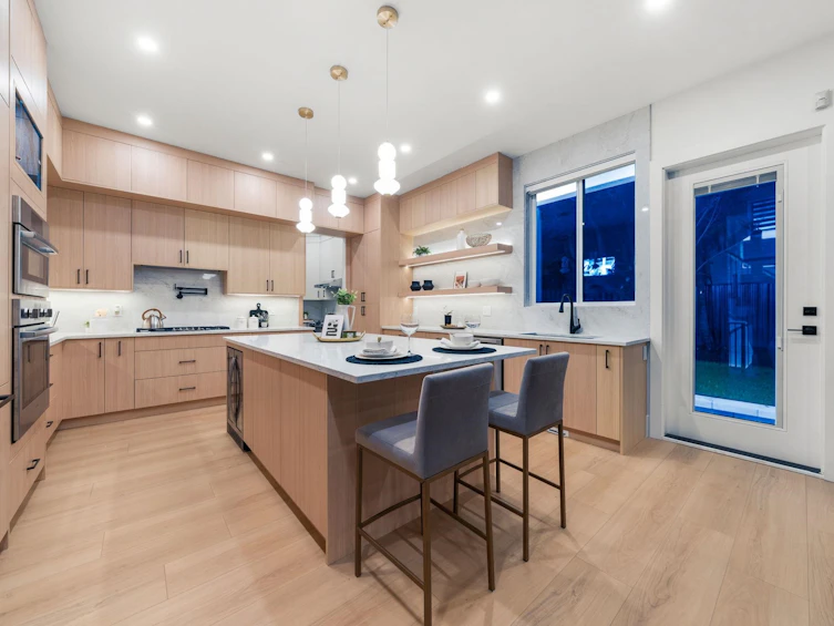 11648 94a Avenue, Delta, BC, V4C 3S3 - 8