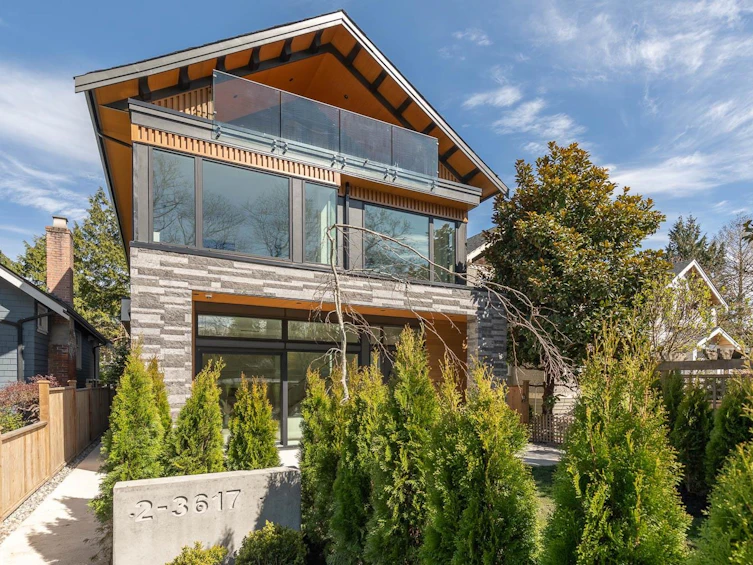 2-3617 W 12th Avenue, Vancouver, BC, V6R 2N5