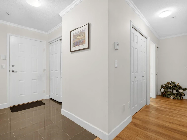 207-78 Richmond Street, New Westminster, BC, V3L 5T2 - 3