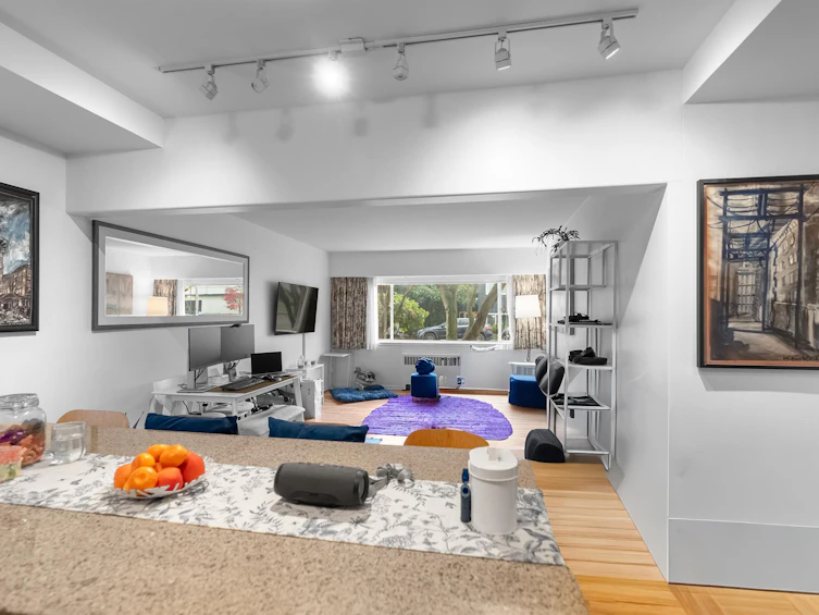 2-1879 Barclay Street, Vancouver, BC, V6G 1K7 - 2