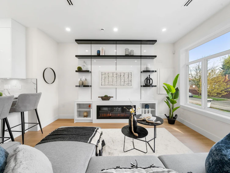 279 E 48th Avenue, Vancouver, BC, V5W 2C9 - 7