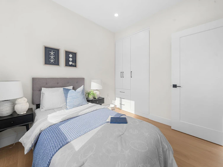279 E 48th Avenue, Vancouver, BC, V5W 2C9 - 29