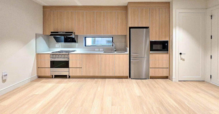 353X W 20 Ave, Vancouver, BC, V6S 1E6