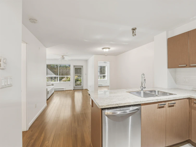 110-9399 Tomicki Avenue, Richmond, BC, V6X 0H6 - 3