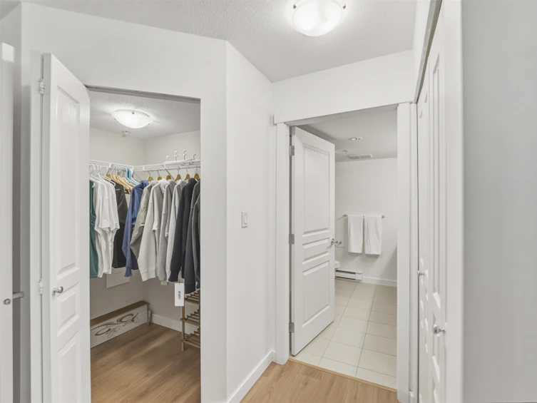 110-9399 Tomicki Avenue, Richmond, BC, V6X 0H6 - 19