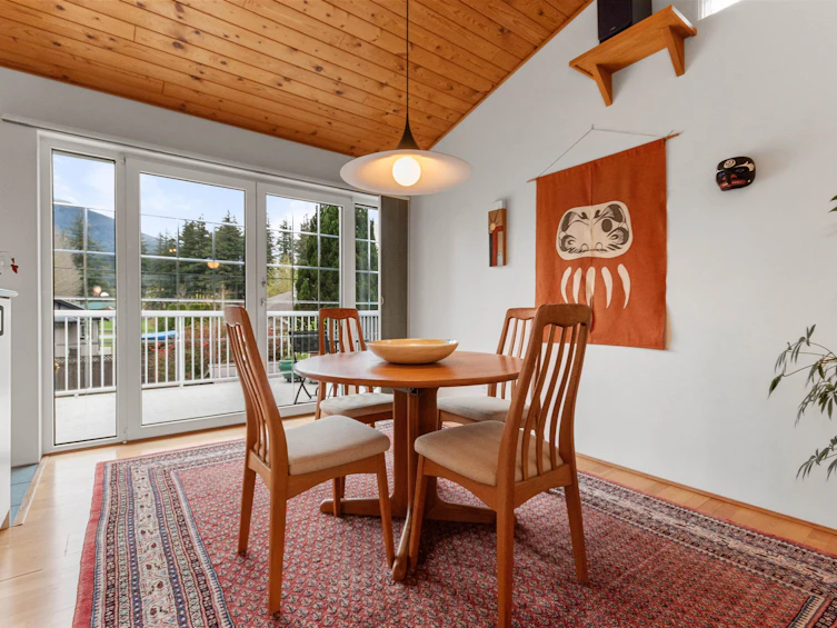711 Fraser Avenue, Hope, BC, V0X 1L0 - 3