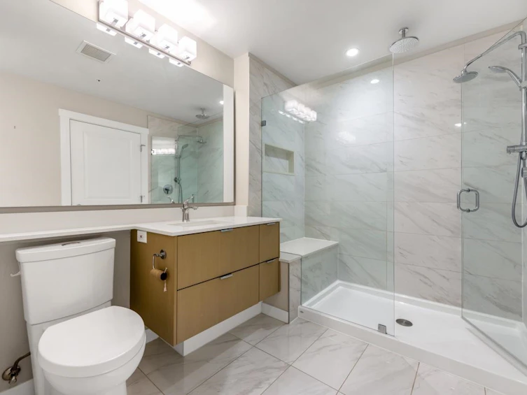 303-255 W 1st Street, North Vancouver, BC, V7M 3G8 - 8