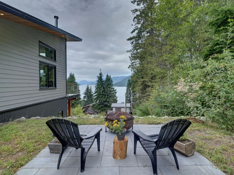 5933 Sandy Hook Road, Sechelt, BC, V7Z 0P4 - 8