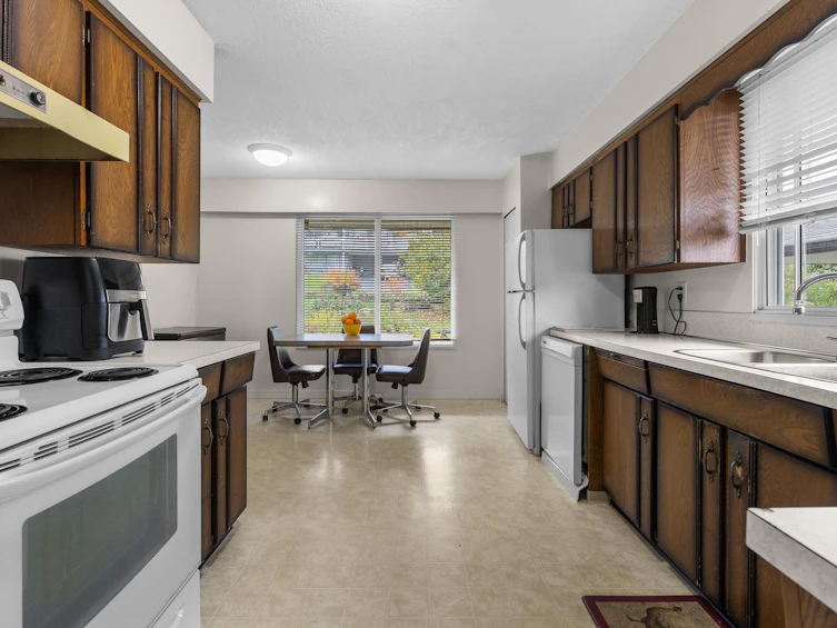 1507 Elinor Crescent, Port Coquitlam, BC, V3C 2Y3 - 15