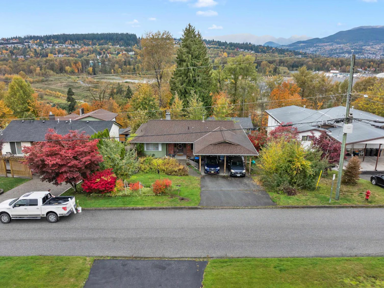 1507 Elinor Crescent, Port Coquitlam, BC, V3C 2Y3 - 2
