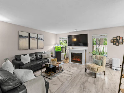 17-2998 Mouat Drive - 4