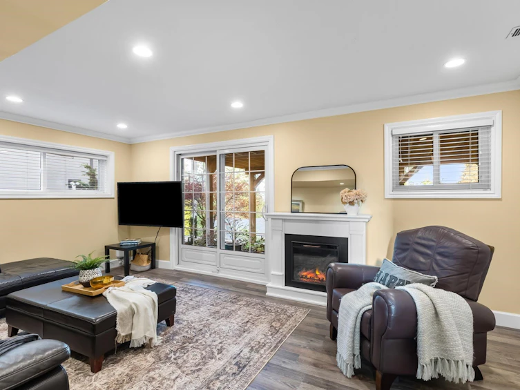 2983 Surf Crescent, Coquitlam, BC, V3C 3S7 - 27