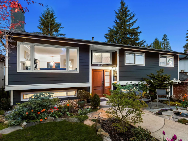 2983 Surf Crescent, Coquitlam, BC, V3C 3S7 - 35