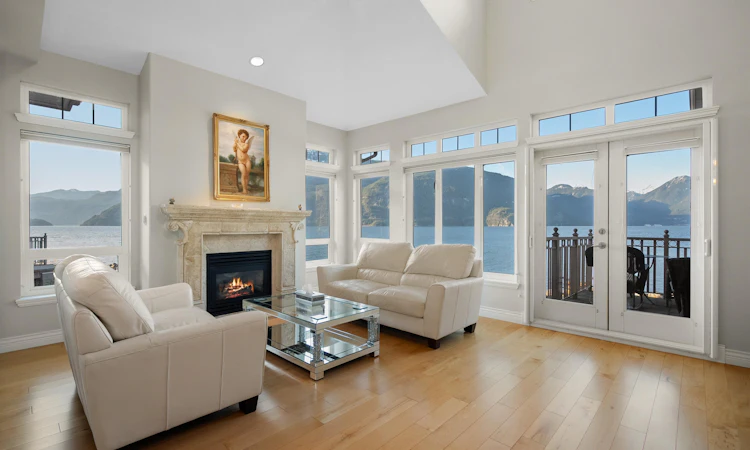 7 Beach Drive