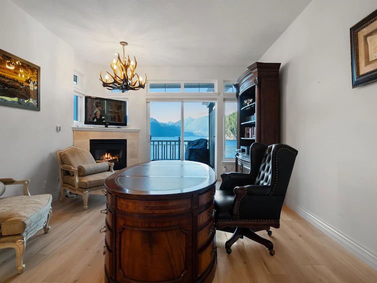 7 Beach Drive, West Vancouver, BC, V0N 3Z1 - 10
