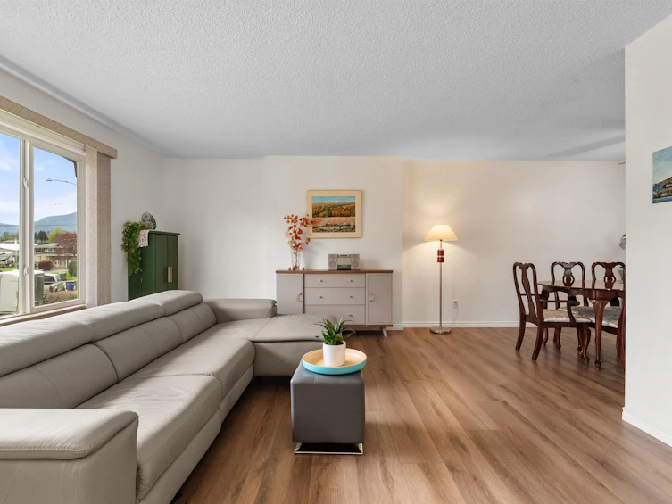 7205 Gordon Drive, Chilliwack, BC, V2R 1X7 - 3