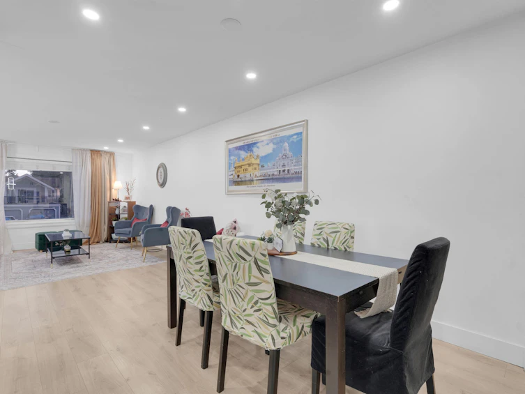 13469 80 Avenue, Surrey, BC, V3W 3C2 - 14