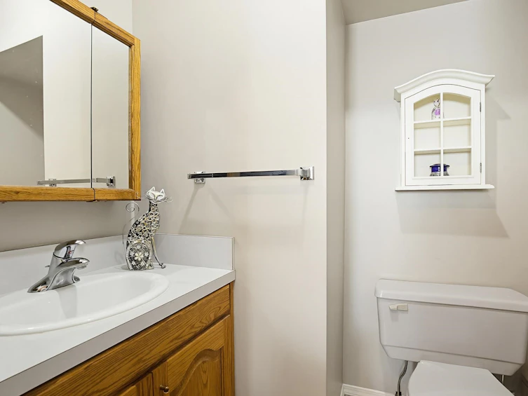 34045 Hartman Avenue, Mission, BC, V2V 6B2 - 17