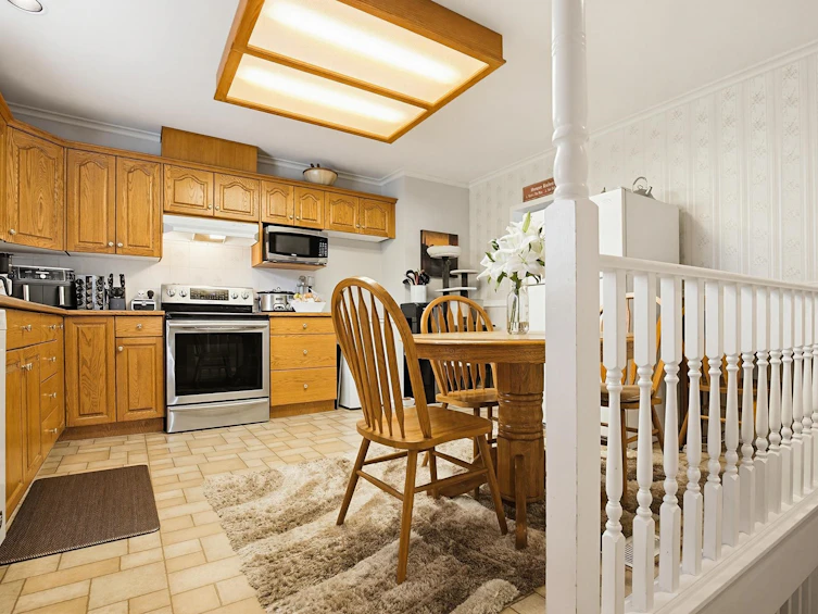 34045 Hartman Avenue, Mission, BC, V2V 6B2 - 15