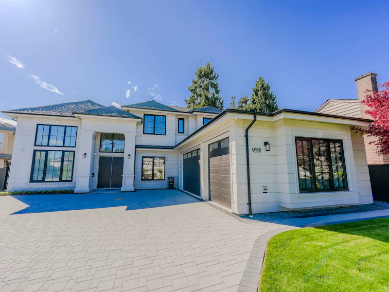 9591 Woodwards Place, Richmond BC V7E 1H5