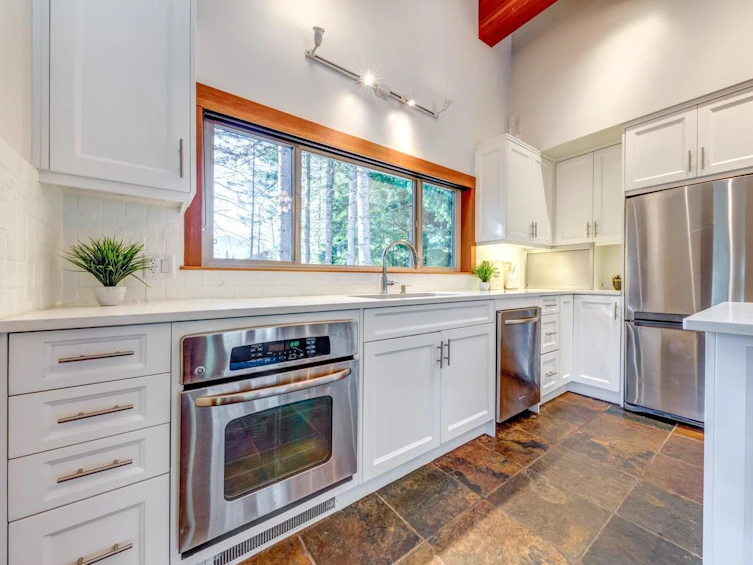 8224 Alpine Way, Whistler, BC, V8E 0G2 - 23