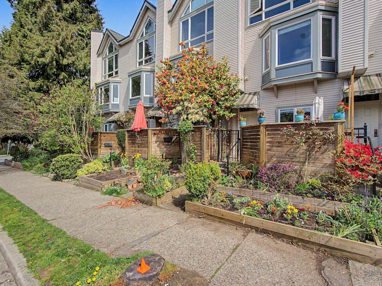 130 Lakewood Drive, Vancouver, BC, V5L 4L3 - 21