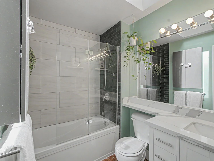 130 Lakewood Drive, Vancouver, BC, V5L 4L3 - 22