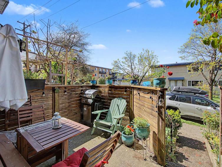 130 Lakewood Drive, Vancouver, BC, V5L 4L3 - 8